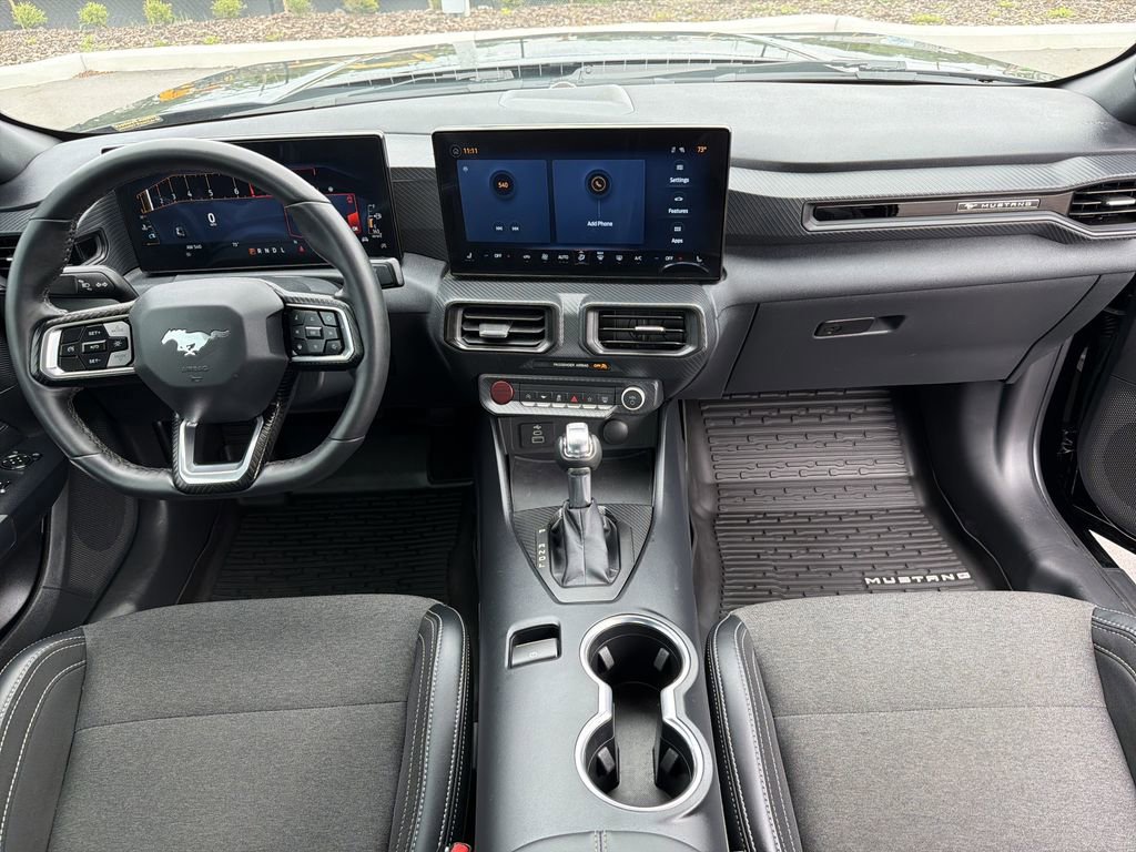 Certified 2025 Ford Mustang Coupe image 11