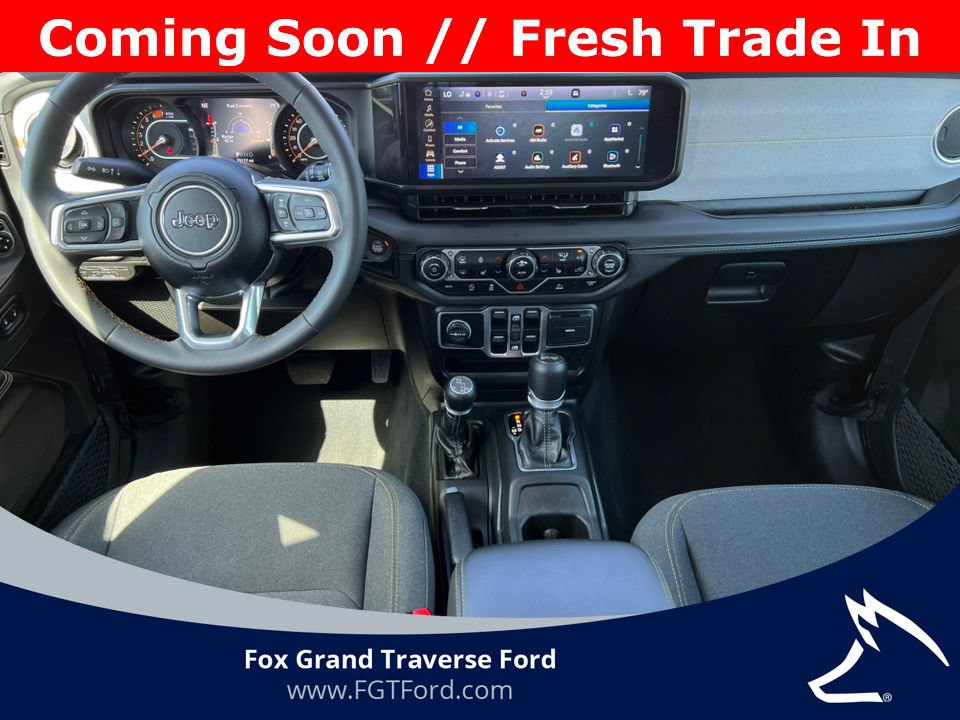 Used 2025 Jeep Wrangler Unlimited Sahara AWD/4WD video 2