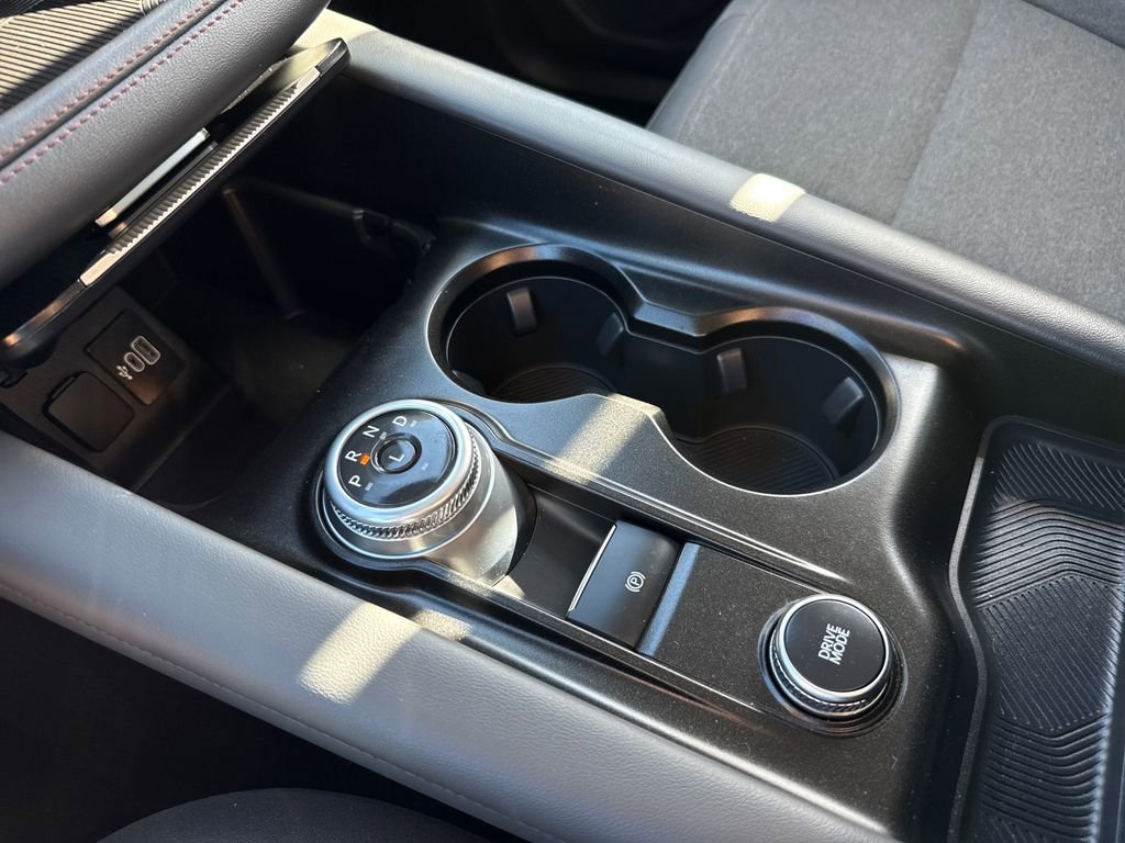 Certified 2025 Ford Explorer Active image 23