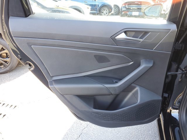 Used 2021 Volkswagen Jetta S w/ Driver Assistance Package image 11