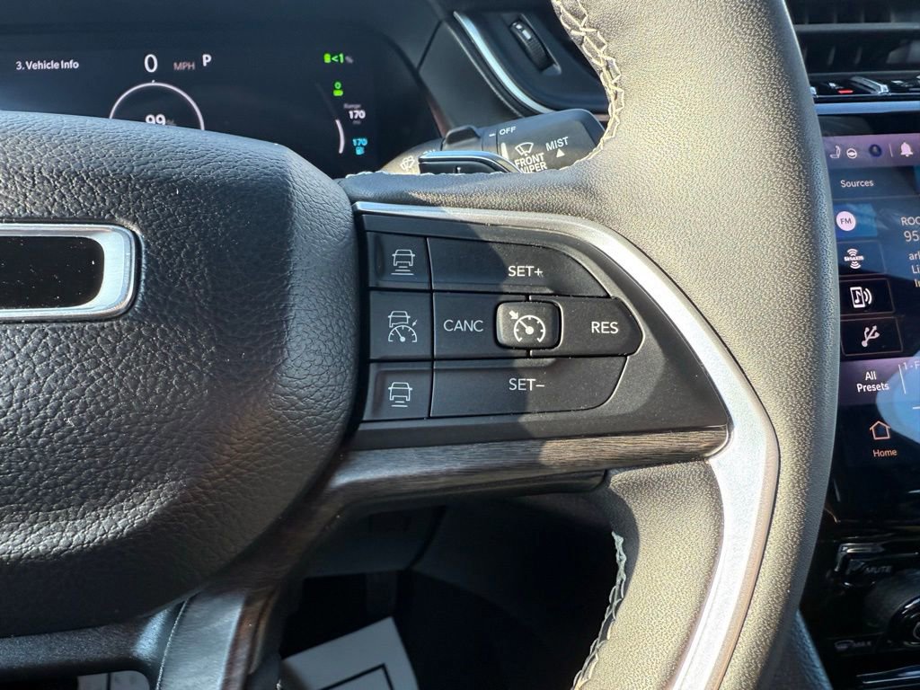 Used 2024 Jeep Grand Cherokee Limited 4xe image 38