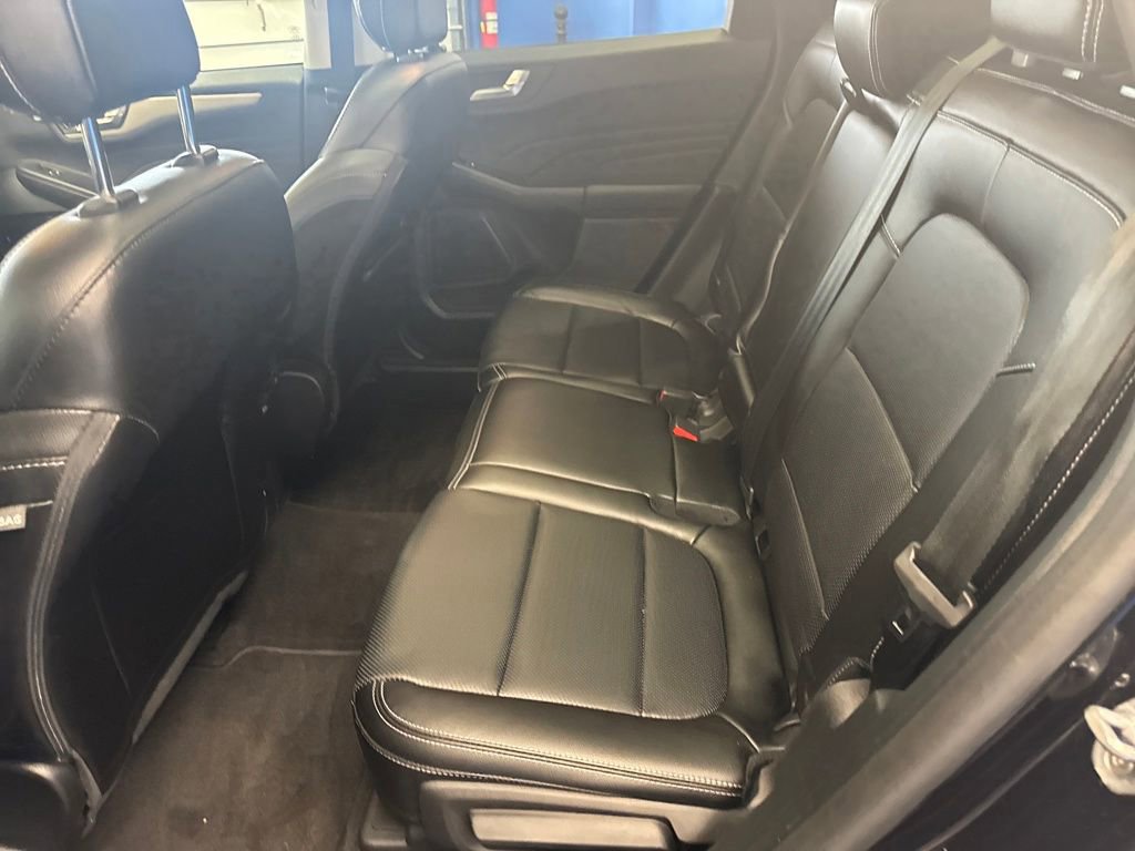 Certified 2022 Ford Escape SEL AWD/4WD image 25