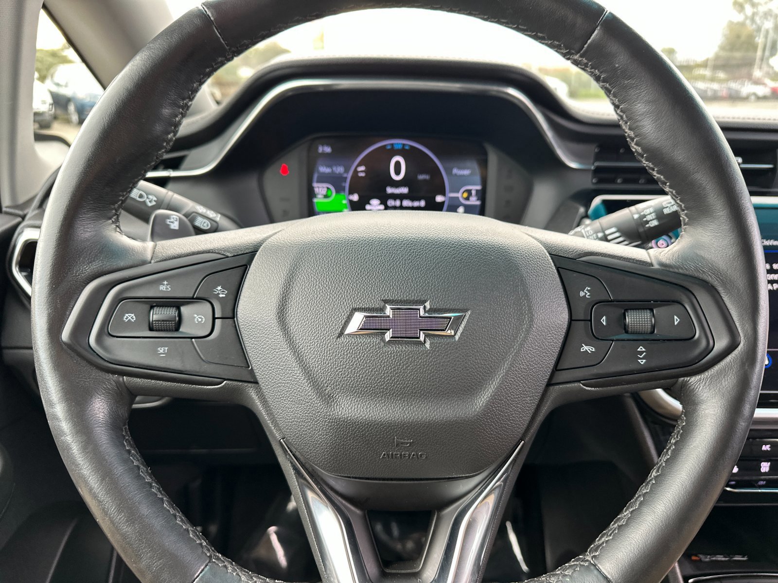 Used 2023 Chevrolet Bolt LT w/ Infotainment Package image 22