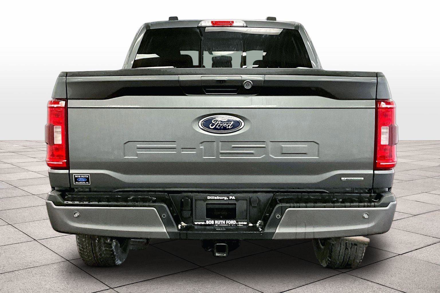 Certified 2022 Ford F150 XLT w/ Equipment Group 302A High image 4