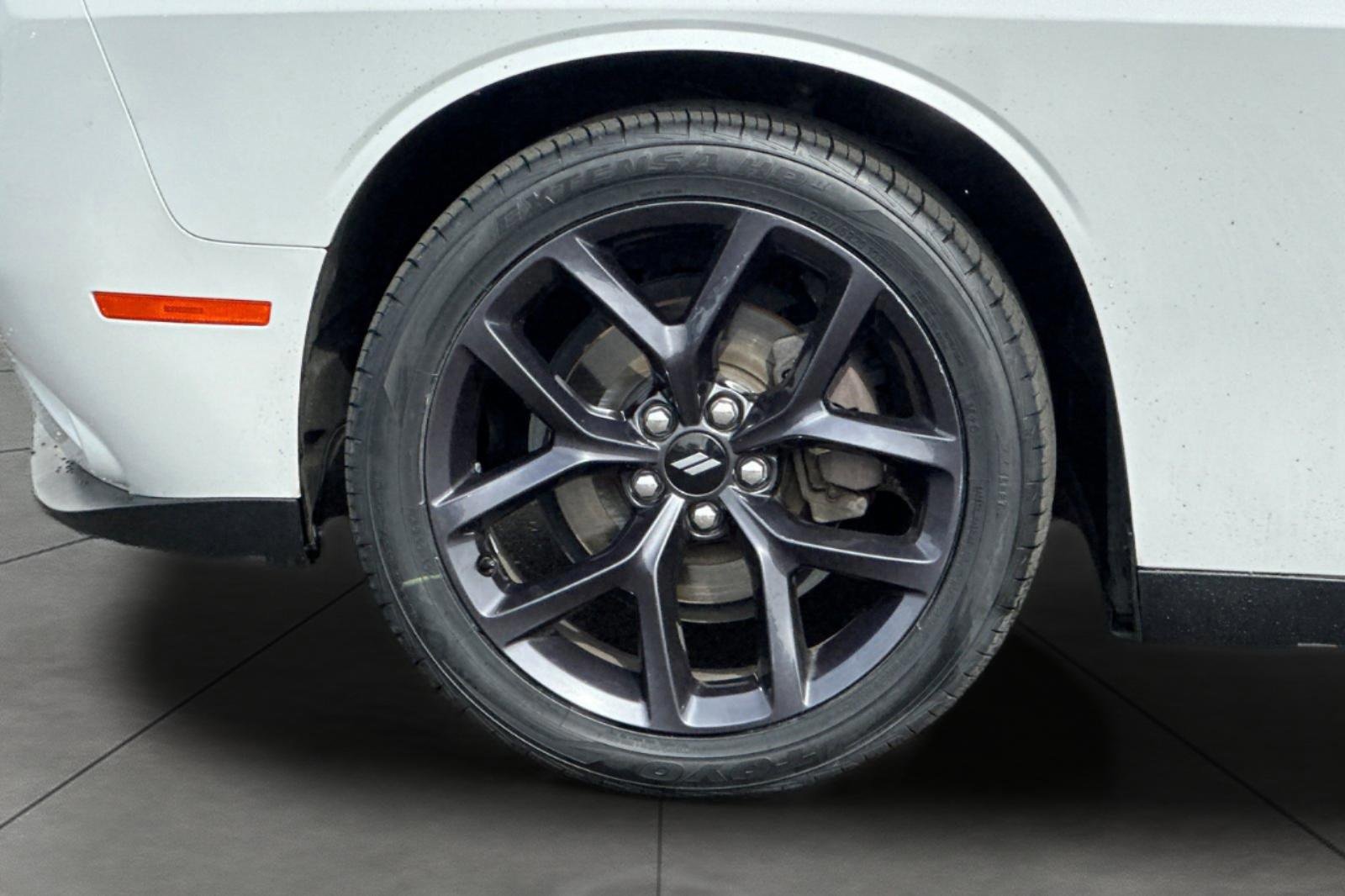 Used 2019 Dodge Challenger SXT w/ Blacktop Package image 29