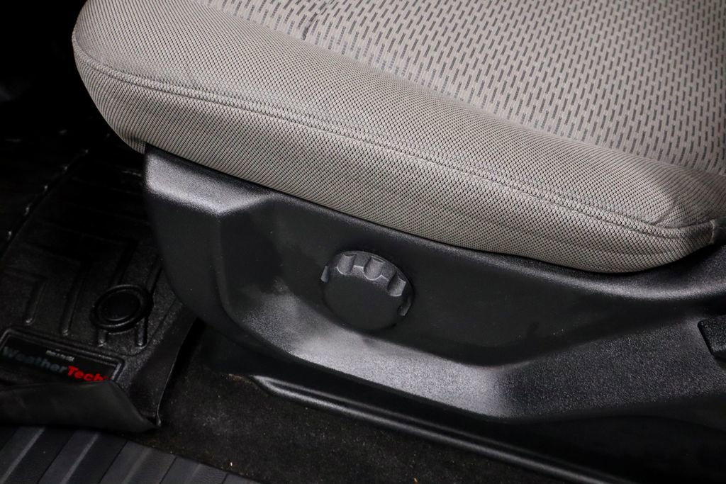 Certified 2019 Ford F150 XLT RWD image 22