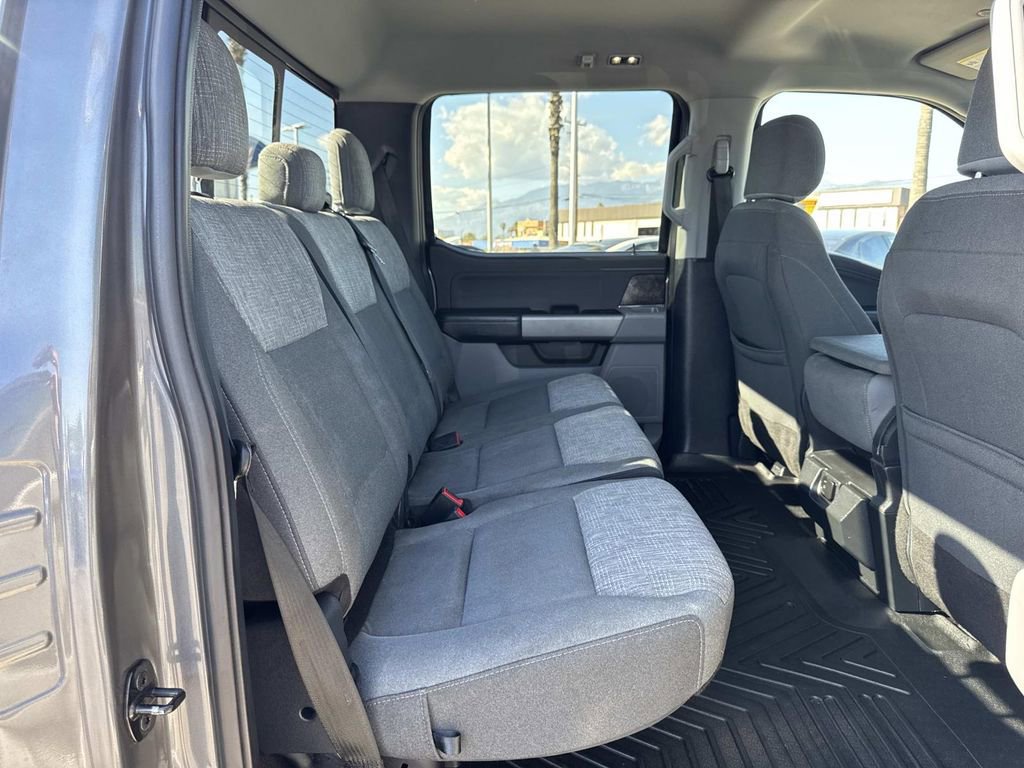 Certified 2021 Ford F150 XLT w/ Equipment Group 302A High image 28