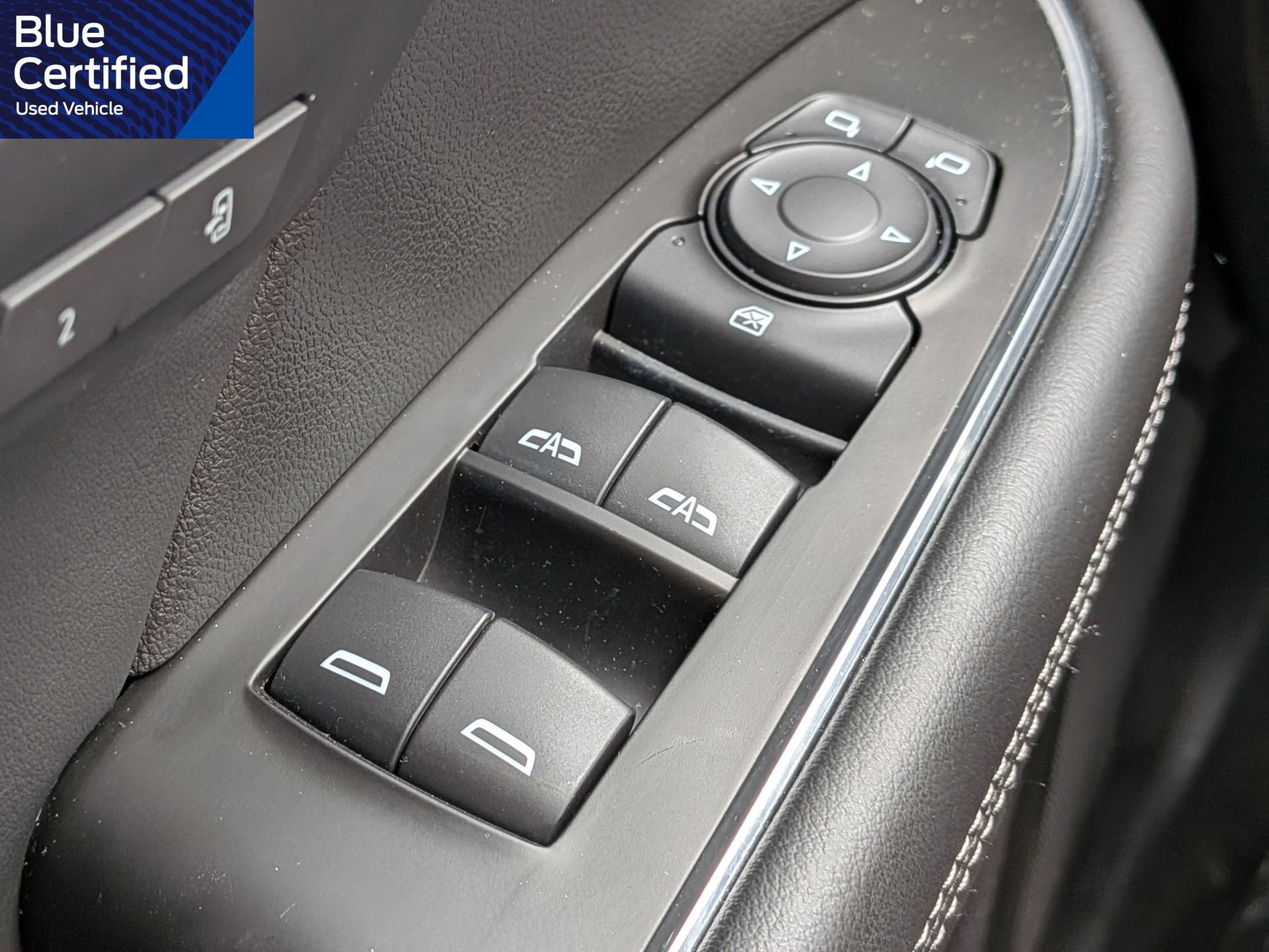 Used 2023 Buick Envision Essence w/ Sport Touring Package FWD image 29