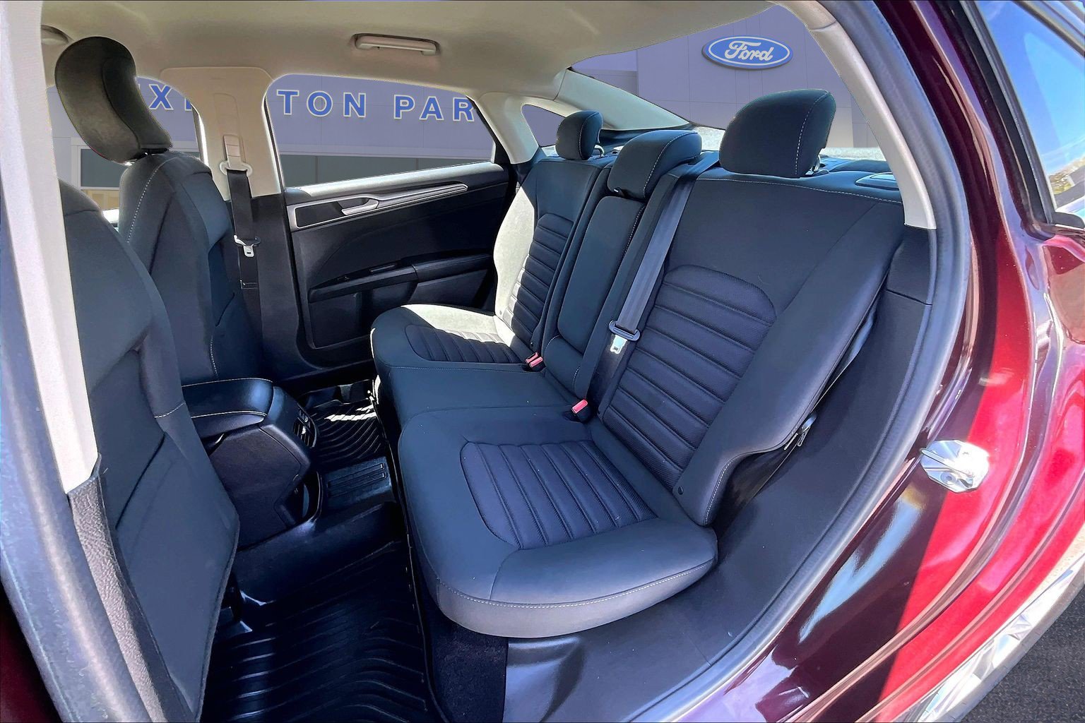 Certified 2017 Ford Fusion SE FWD image 22