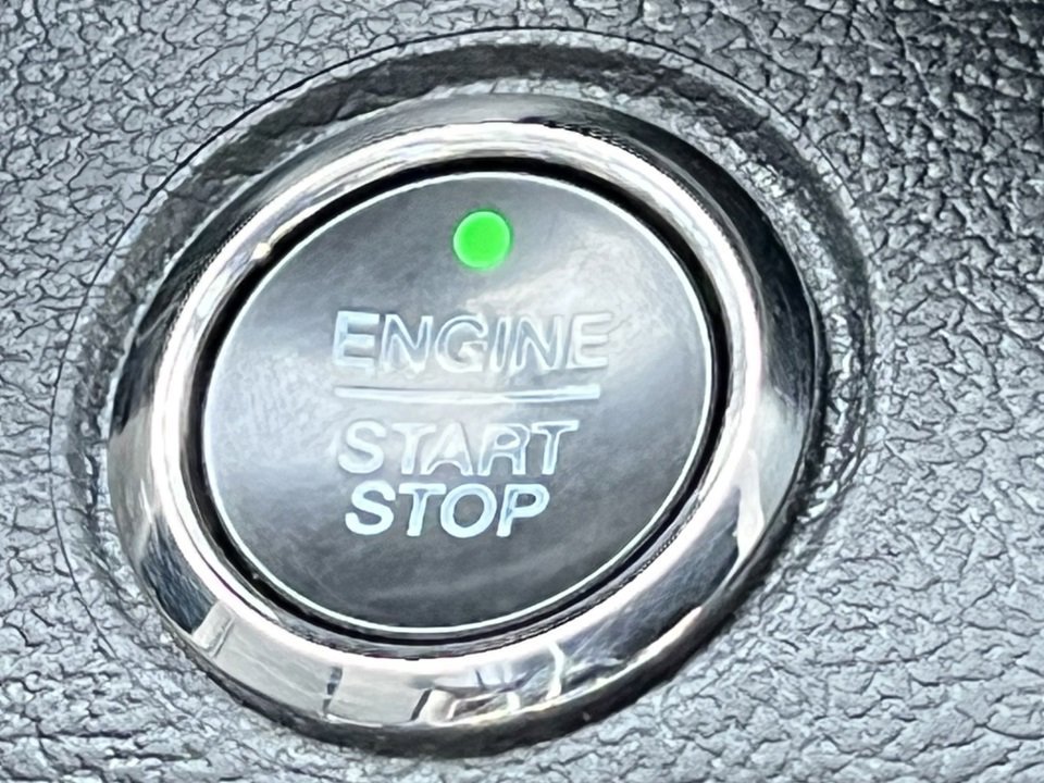 Certified 2022 Ford F350 Platinum image 39