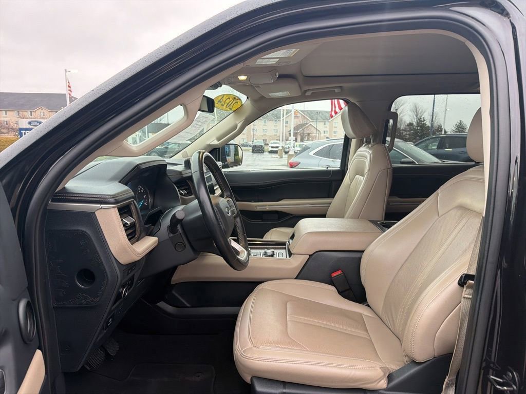 Certified 2024 Ford Expedition Limited image 15