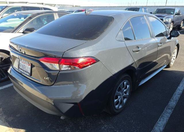 Used 2024 Toyota Corolla LE FWD image 4