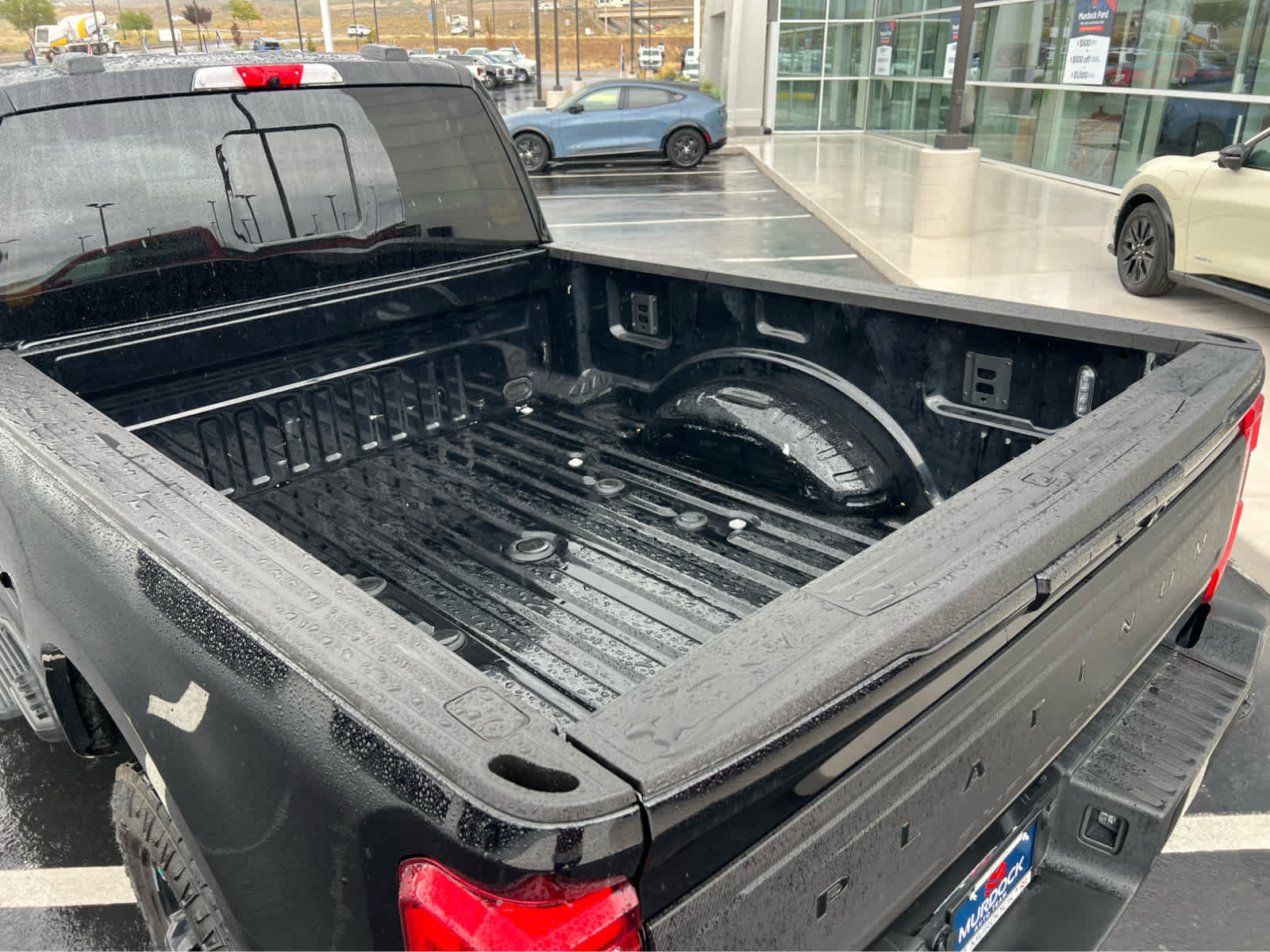 Certified 2026 Ford F350 Platinum w/ Platinum Plus Package AWD/4WD image 11