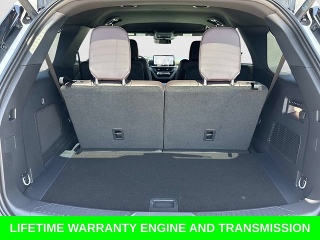 Certified 2026 Ford Explorer Platinum RWD image 12