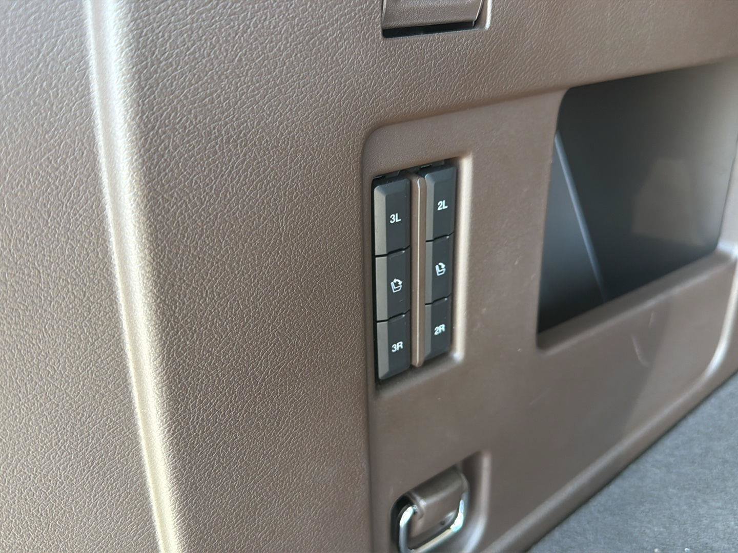 Certified 2024 Ford Expedition King Ranch RWD image 37