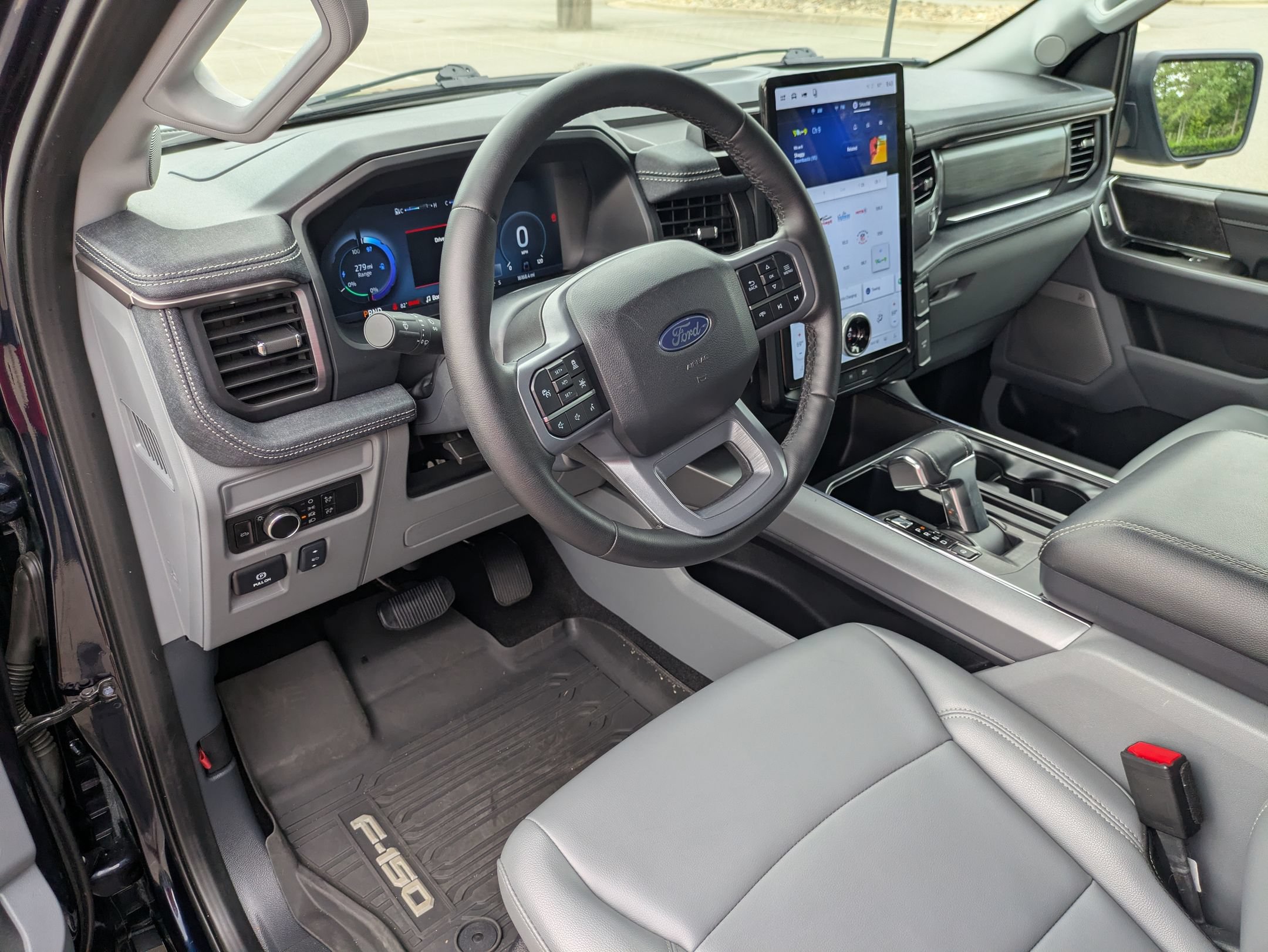 Certified 2025 Ford F150 Lightning Flash AWD/4WD image 16