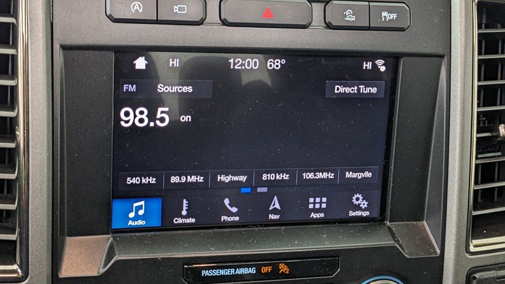 Certified 2019 Ford F150 Raptor w/ Equipment Group 802A Luxury image 24