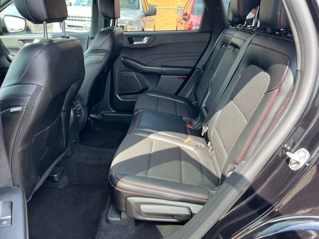 Certified 2024 Ford Escape ST-Line w/ Tech Pack #1 AWD/4WD image 19