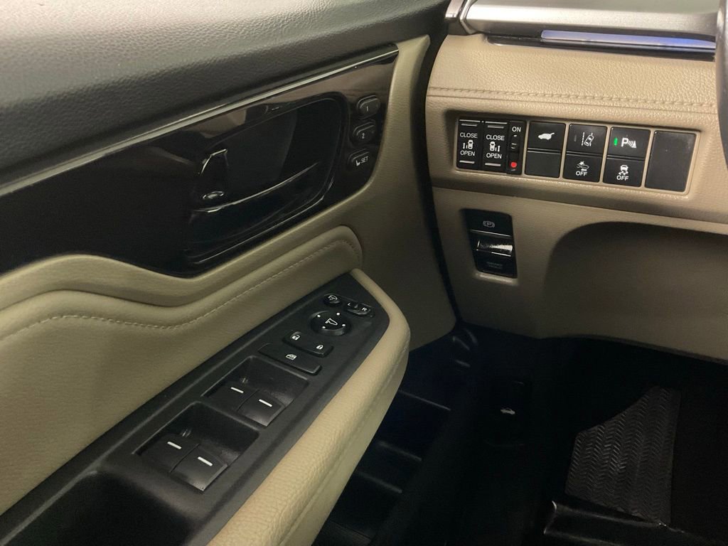 Used 2019 Honda Odyssey Elite image 19