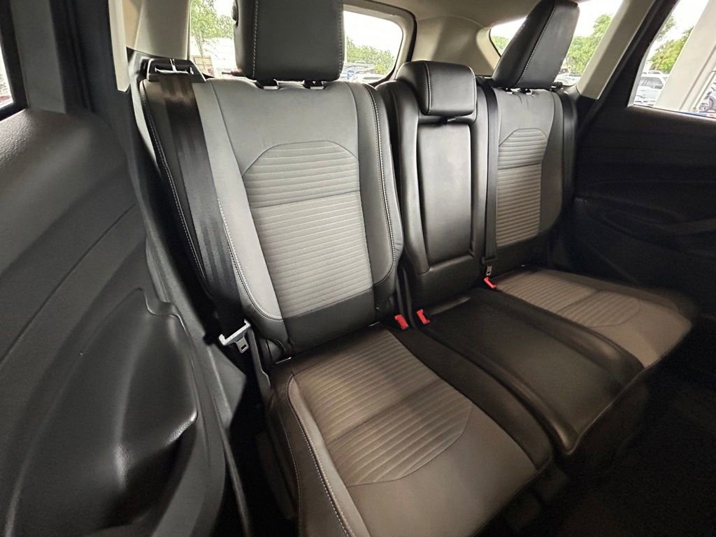 Certified 2019 Ford Escape SE AWD/4WD image 30