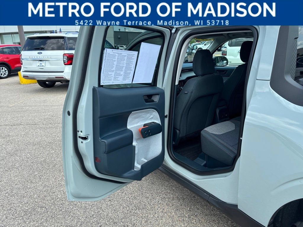 Certified 2024 Ford Maverick XLT w/ XLT Luxury Package FWD image 38