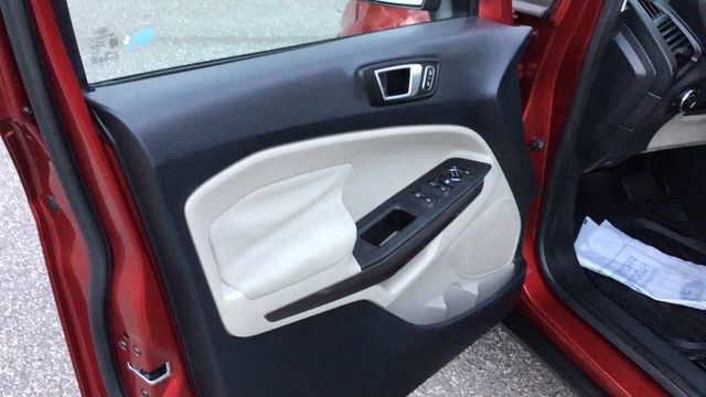 Certified 2019 Ford EcoSport SE w/ SE Convenience Package image 17