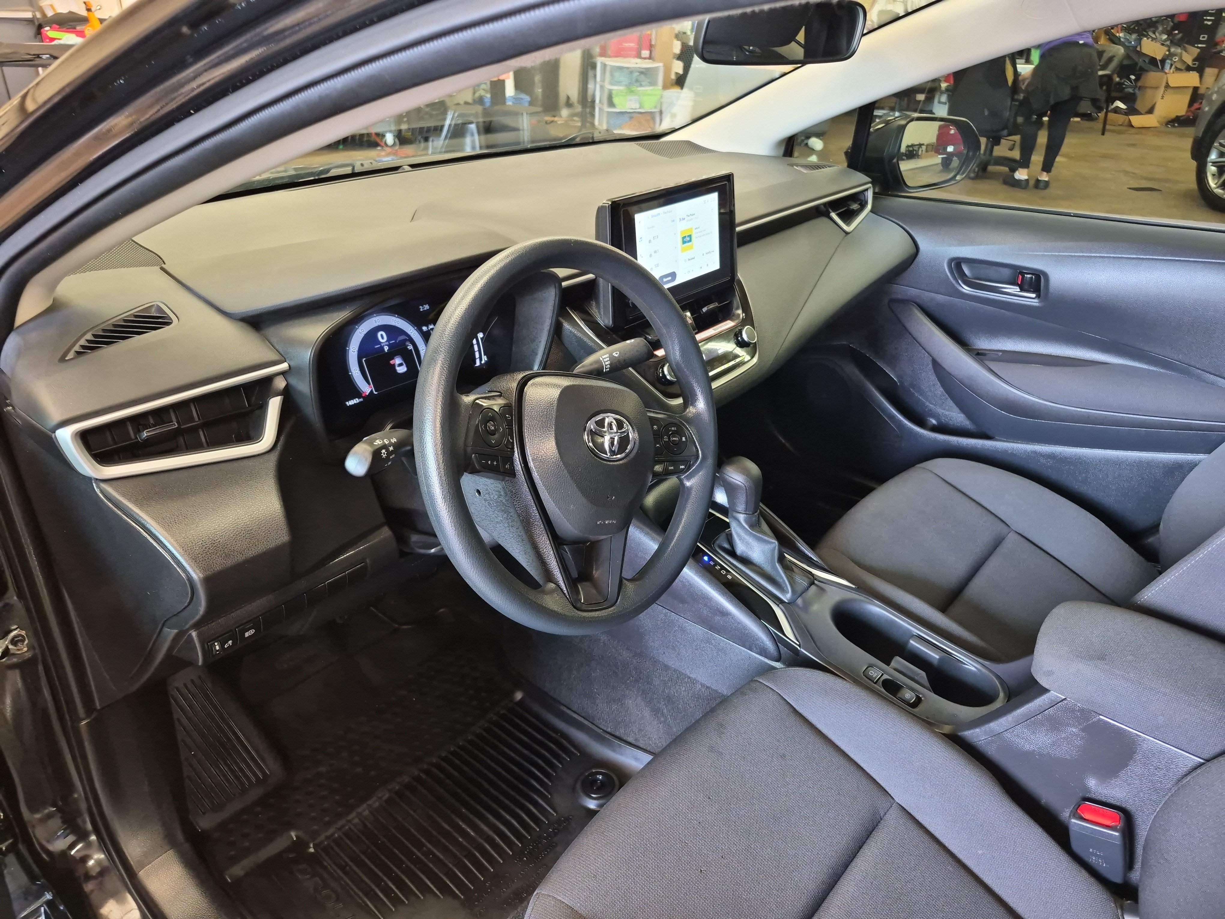 Used 2026 Toyota Corolla LE FWD image 12