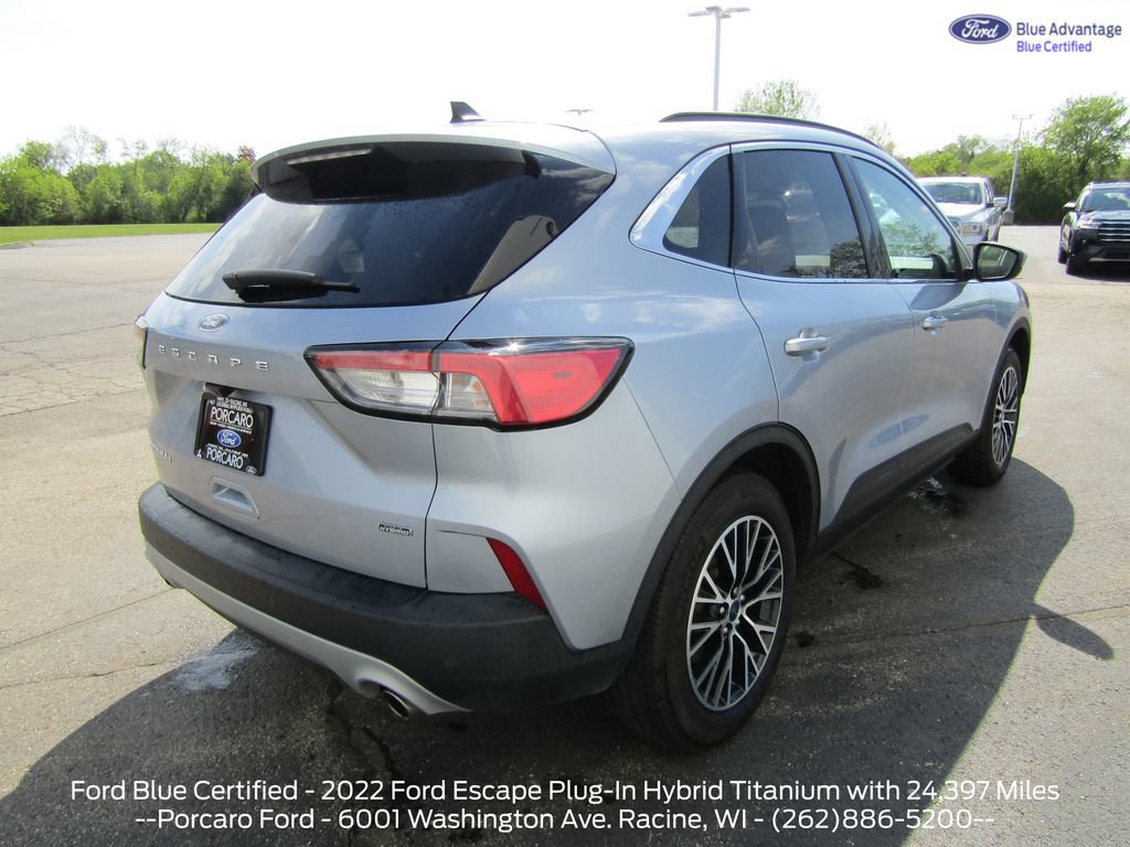 Certified 2022 Ford Escape Titanium FWD image 8