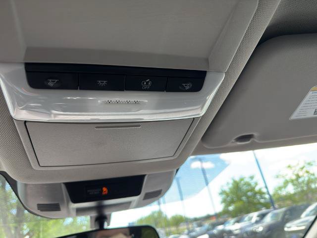 Used 2023 Nissan Rogue S AWD/4WD image 30