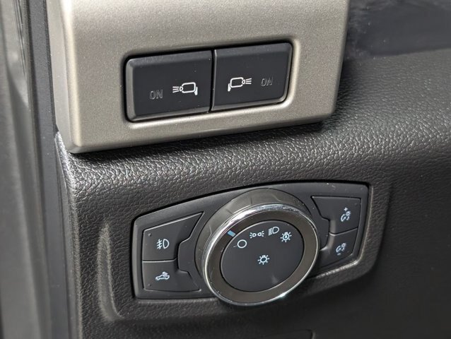 Certified 2021 Ford F250 Lariat w/ Lariat Ultimate Package AWD/4WD image 13