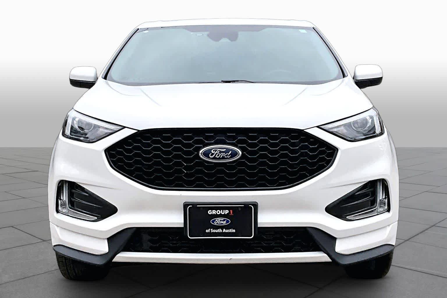 Certified 2022 Ford Edge ST-Line AWD/4WD image 3
