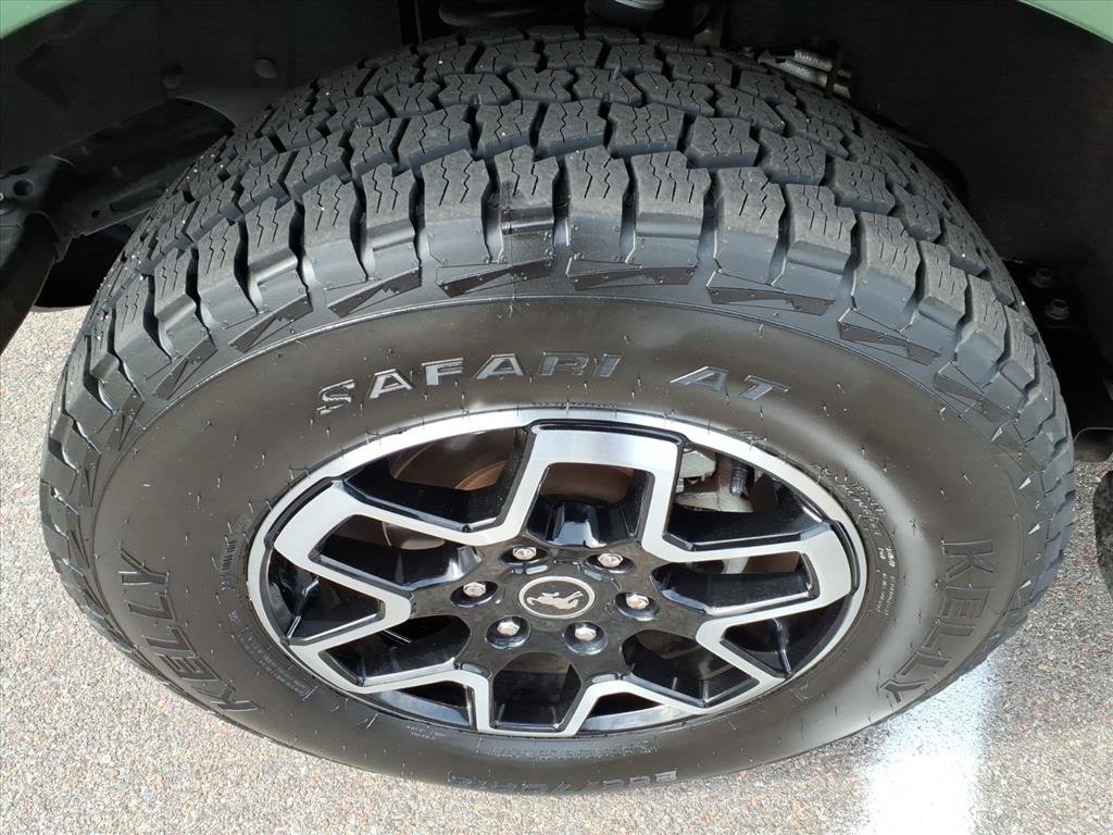 Certified 2022 Ford Bronco Outer Banks AWD/4WD image 4