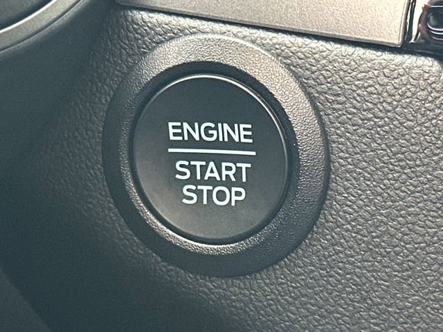Certified 2025 Ford Escape Active image 35