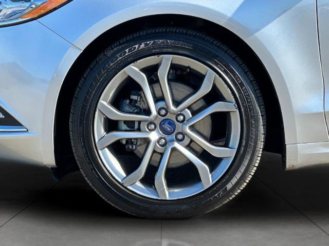 Certified 2017 Ford Fusion SE AWD/4WD image 24