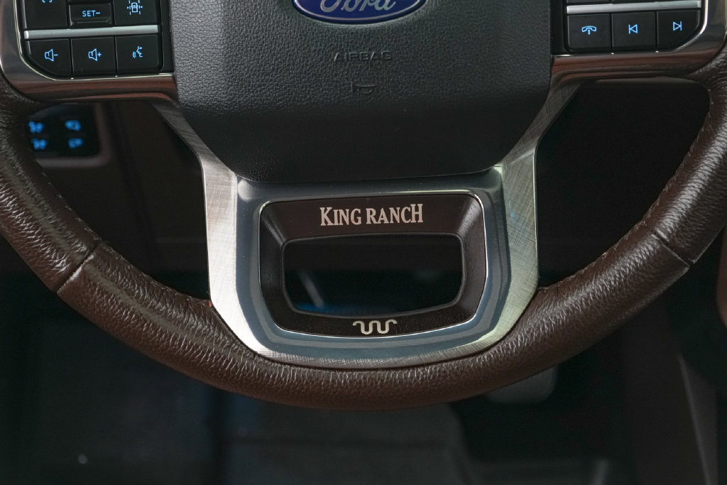Certified 2025 Ford F150 King Ranch AWD/4WD image 22