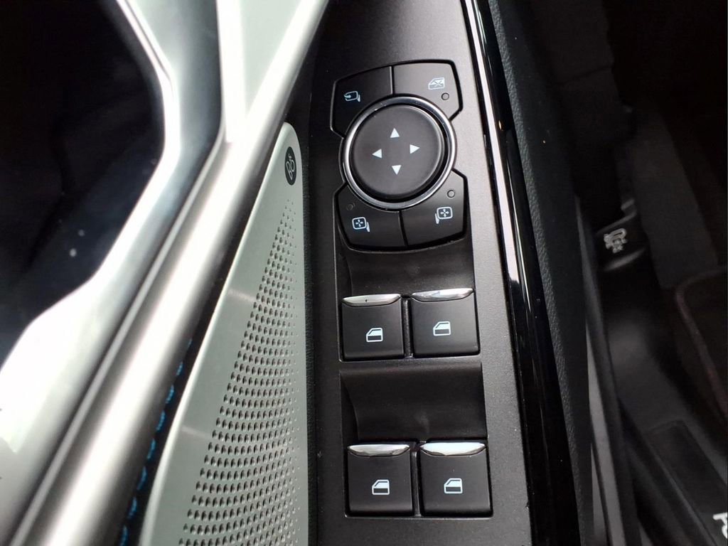 Certified 2022 Ford Explorer ST w/ Equipment Group 401A image 17