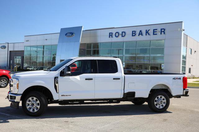 Certified 2024 Ford F350 XLT AWD/4WD image 3