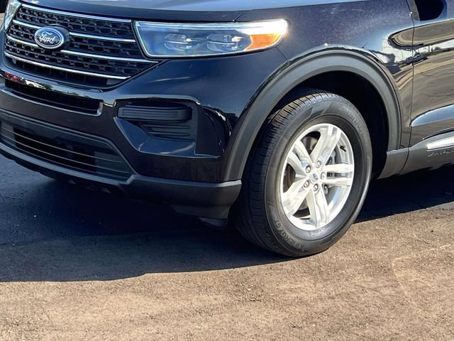 Certified 2023 Ford Explorer XLT w/ Class IV Trailer Tow Package AWD/4WD image 9