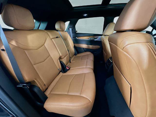 Used 2022 Cadillac XT5 Premium Luxury FWD image 33