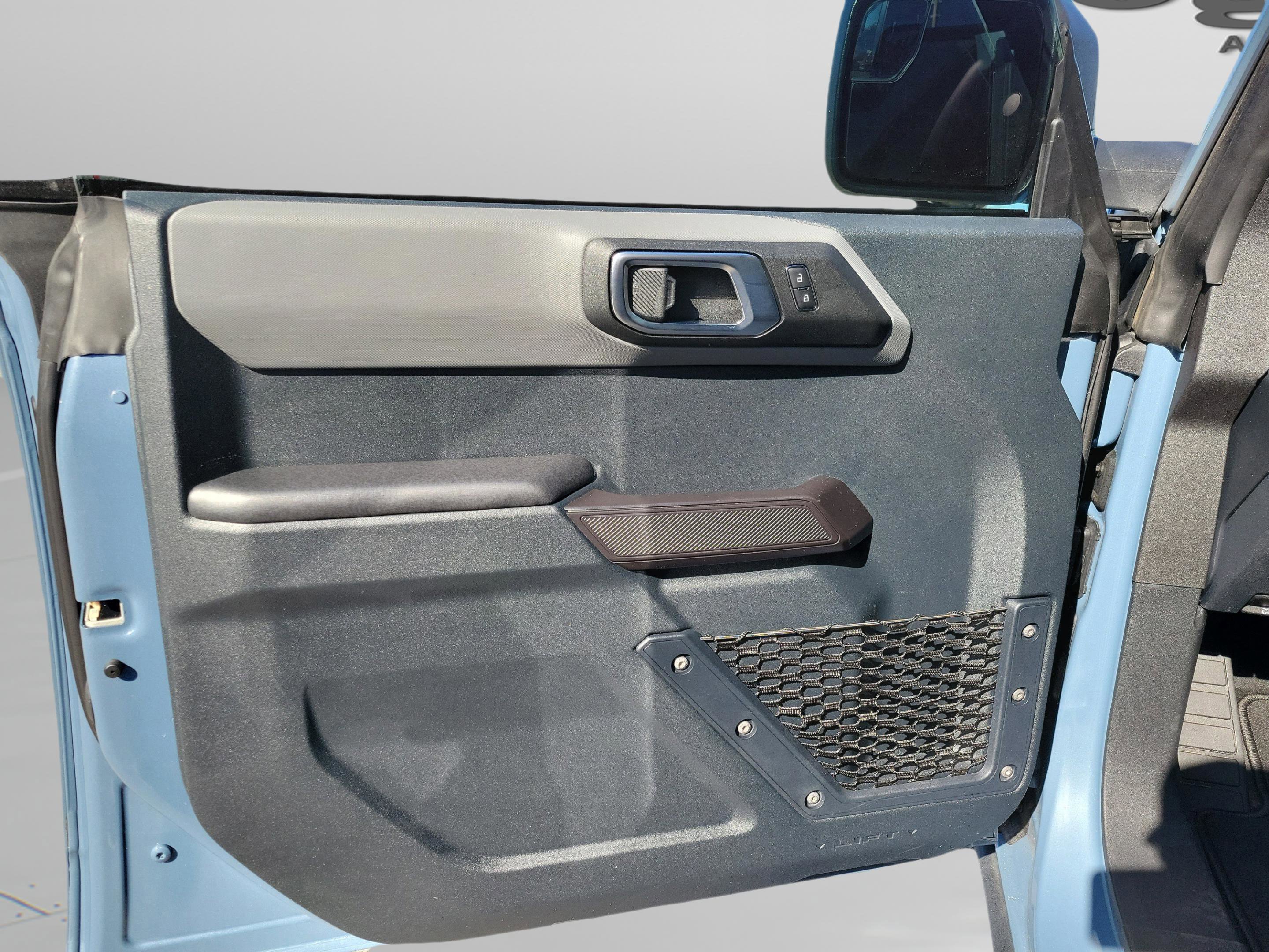 Certified 2024 Ford Bronco Black Diamond image 31