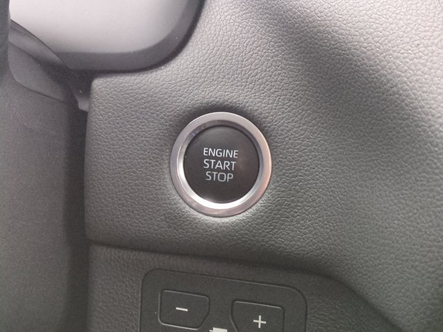 Used 2023 Toyota Tundra Limited AWD/4WD image 27
