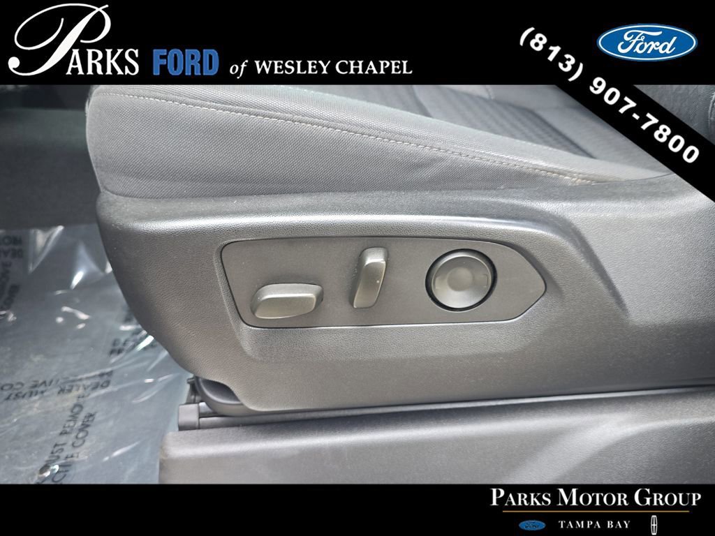 Used 2022 Chevrolet Silverado 1500 LT w/ Work Truck Package image 18