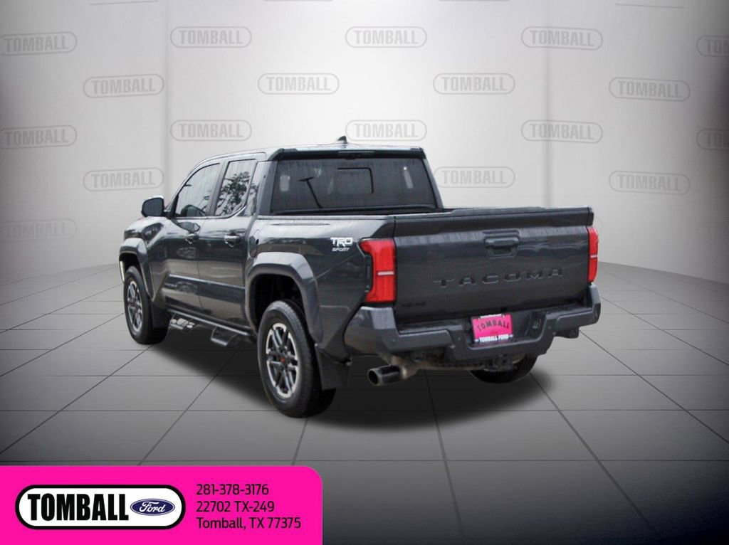 Used 2024 Toyota Tacoma TRD Sport w/ TRD Sport Premium Package AWD/4WD image 5