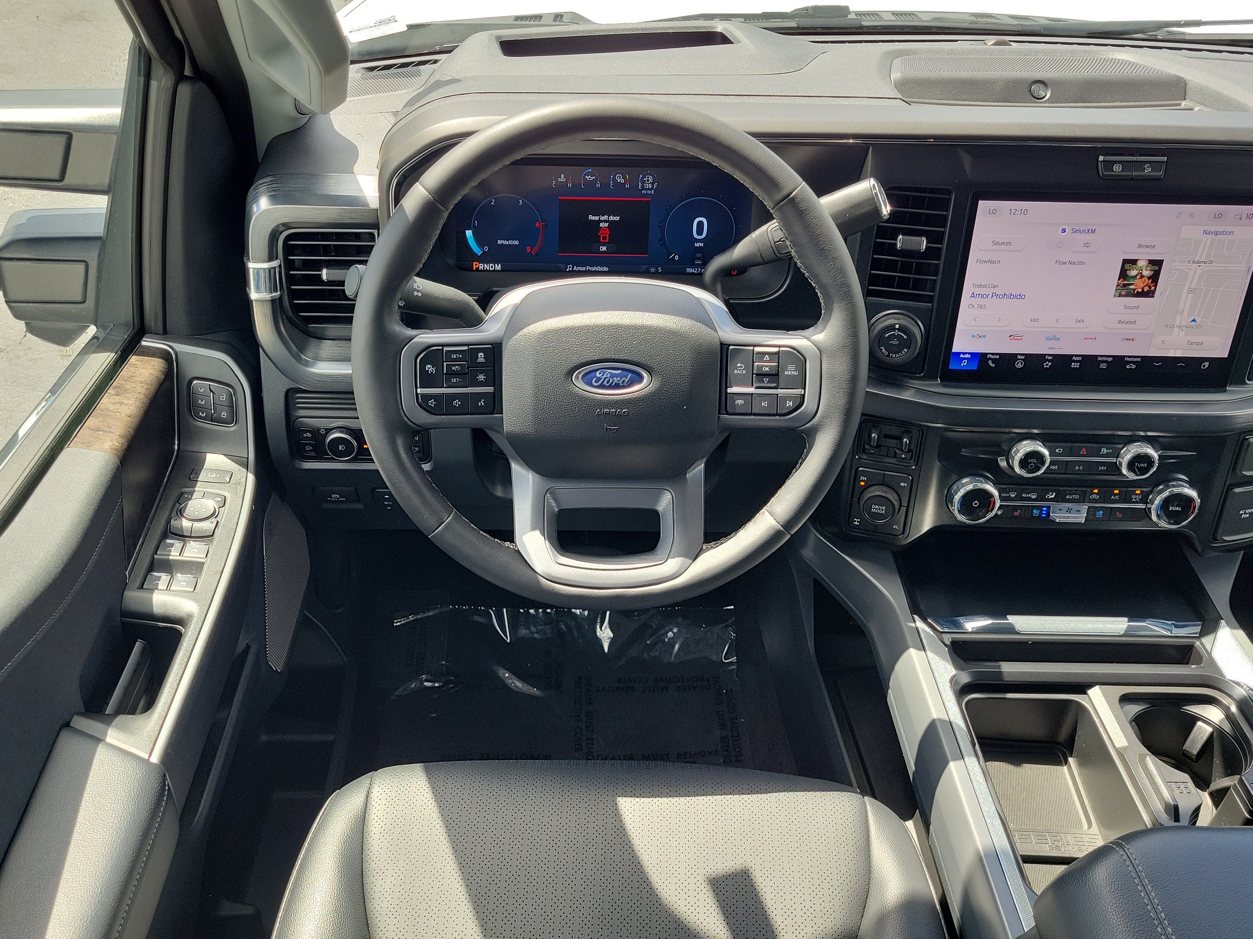 Certified 2025 Ford F250 Lariat w/ Lariat Ultimate Package AWD/4WD image 16