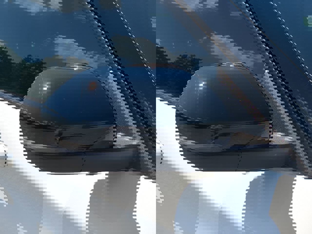 Certified 2025 Ford Explorer ST-Line w/ Premium Package image 10