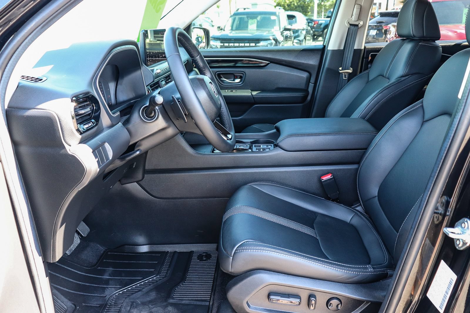 Used 2026 Honda Passport RTL image 18