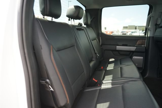 Certified 2025 Ford F250 Lariat w/ FX4 Off-Road Package AWD/4WD image 16