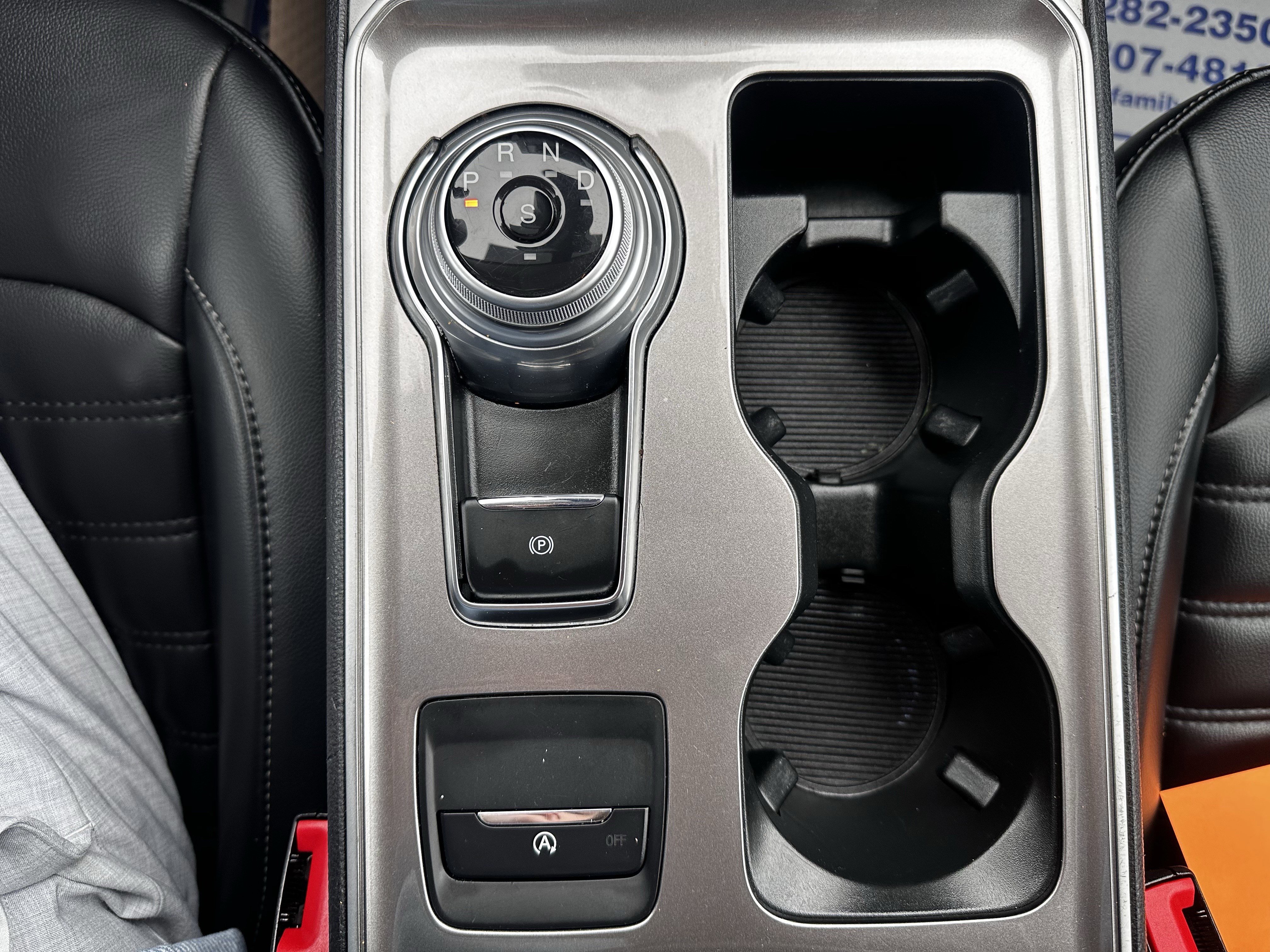 Certified 2024 Ford Edge SEL image 17