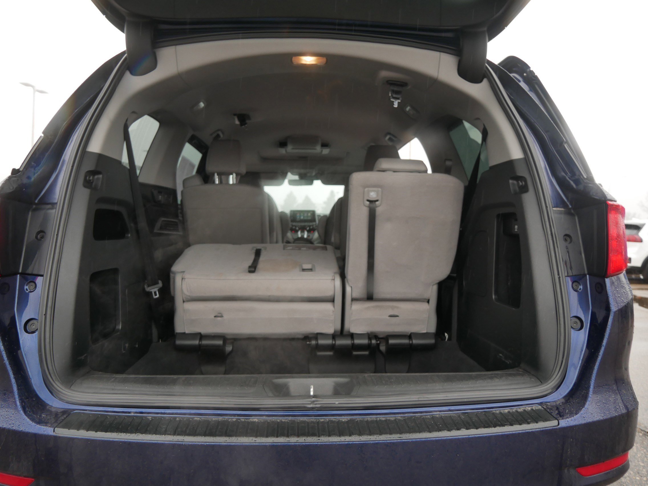 Used 2018 Honda Odyssey EX-L image 18