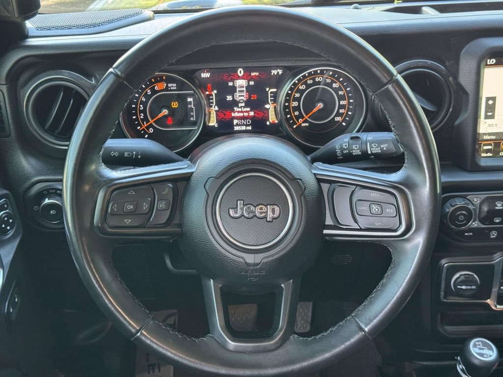Used 2022 Jeep Wrangler Unlimited Sport AWD/4WD image 11